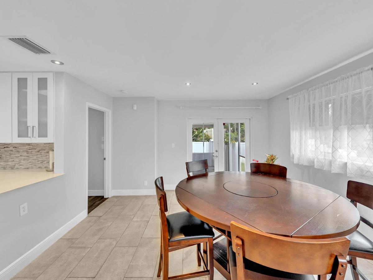 Supervilla - 3Br/2Ba - Pool - Walk To Beach Hollywood Exterior foto