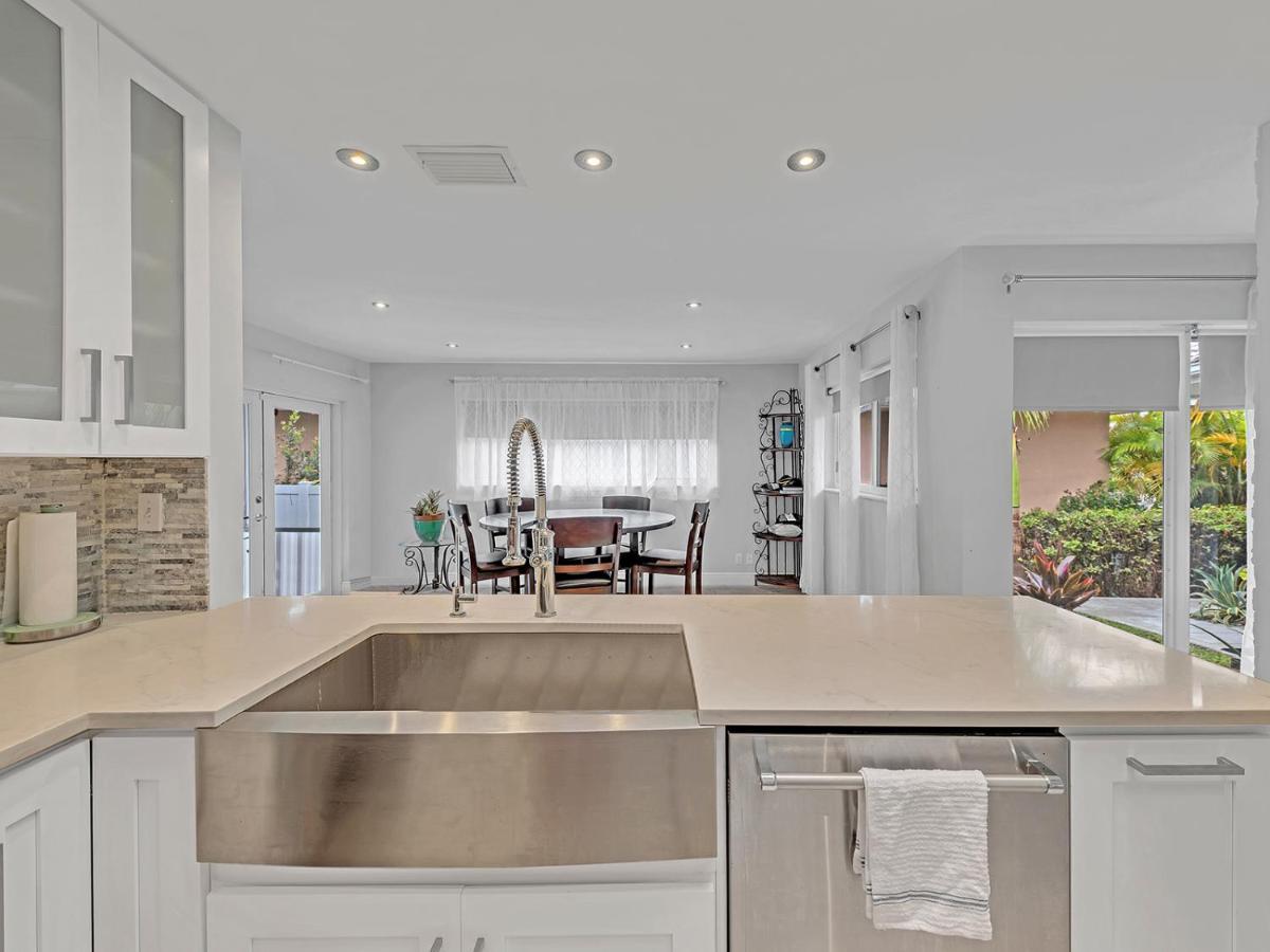 Supervilla - 3Br/2Ba - Pool - Walk To Beach Hollywood Exterior foto