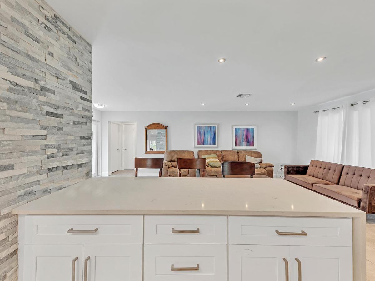 Supervilla - 3Br/2Ba - Pool - Walk To Beach Hollywood Exterior foto