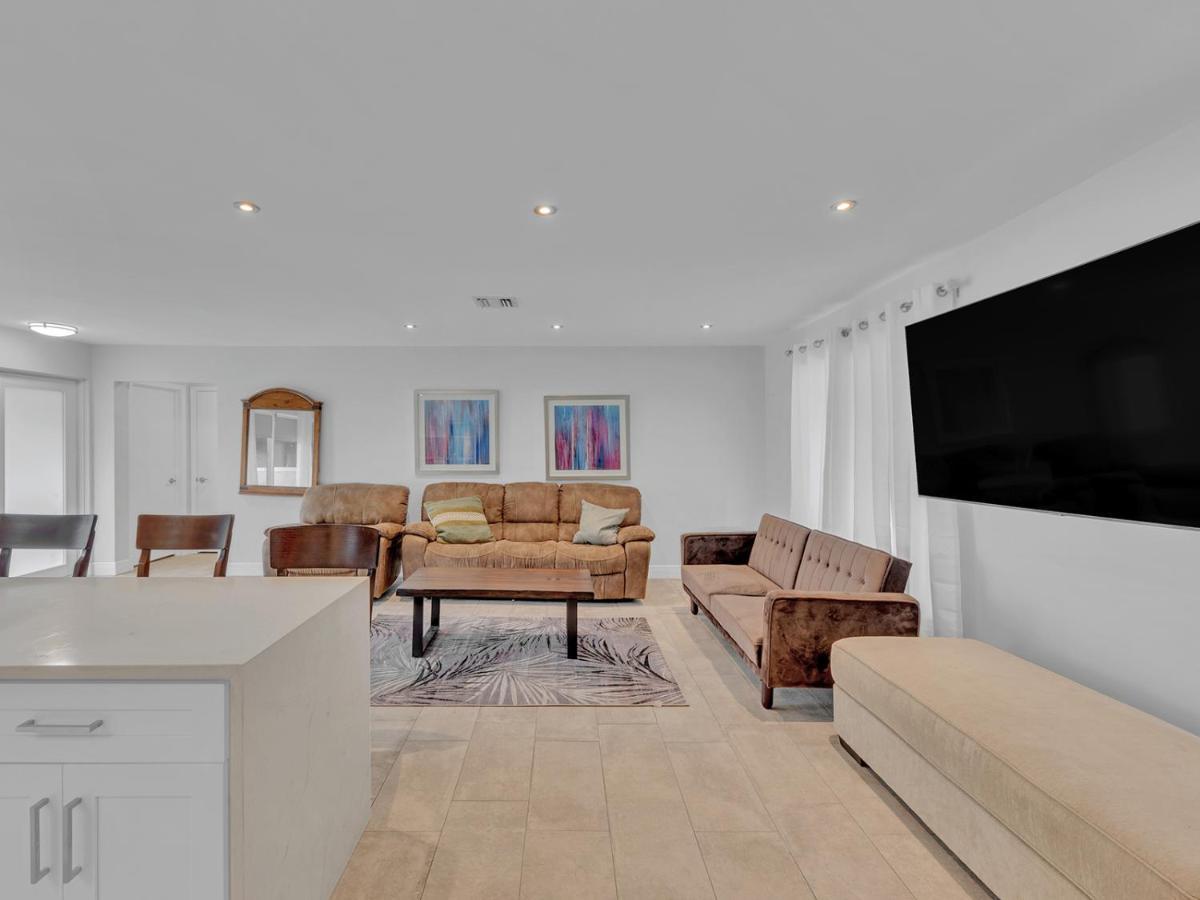 Supervilla - 3Br/2Ba - Pool - Walk To Beach Hollywood Exterior foto